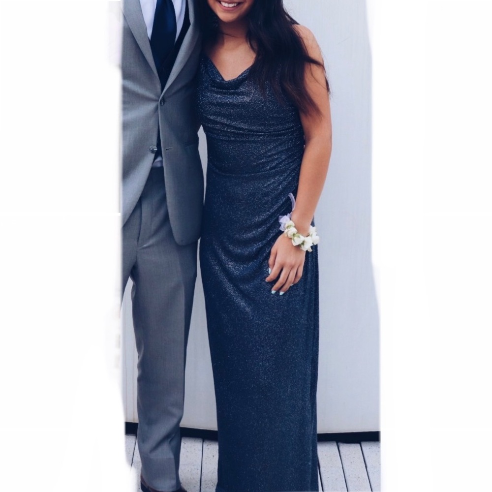 Size 8 Cachet Dress For Sale